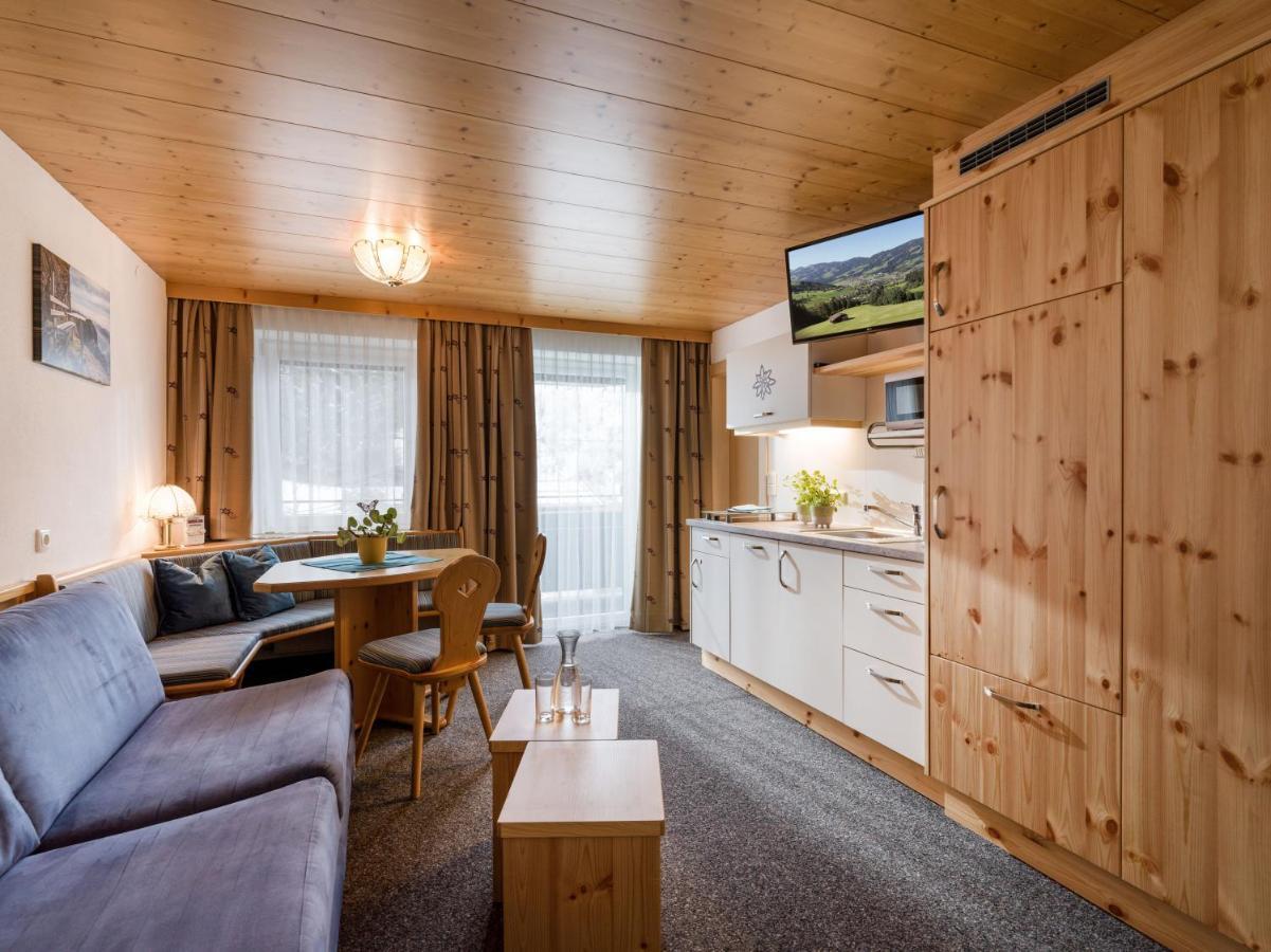 Gaestehaus Roland Kirchberg in Tirol Exterior photo